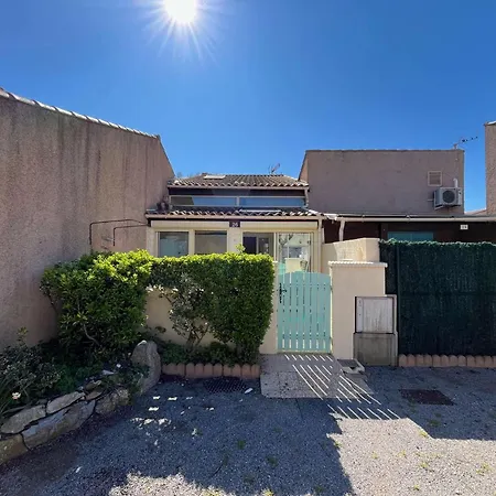 Villa Maison De 6 Couchages, 2 Chambres, Mezzanine, Wifi, 100m De La Le Village De La Lrvm26 Portiragnes